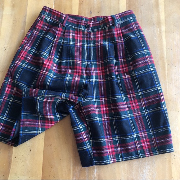 Vintage Plaid Wool High Waisted Long Shorts Red Green Tartan Christmas Large EUC - Picture 5 of 16